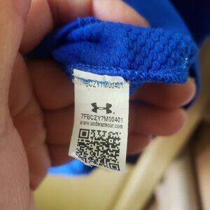 Under Armour Blue Long Sleeve Hoodie Medium